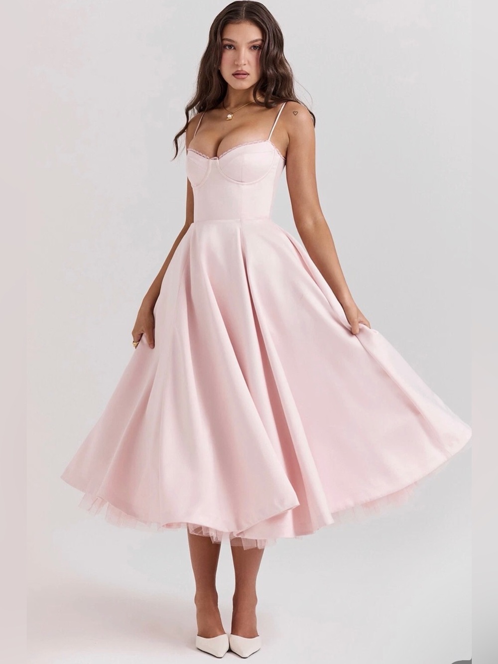 House of CB (size XS) MADEMOISELLE
Ballerina Pink Midi Dress